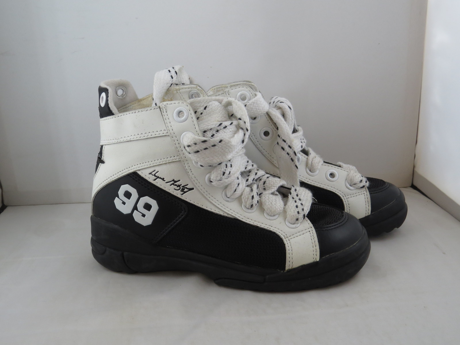 Vintage LA Gear Shoes - Wayne Gretzky 99s - Men's Size 3 1/2 - Men's ...