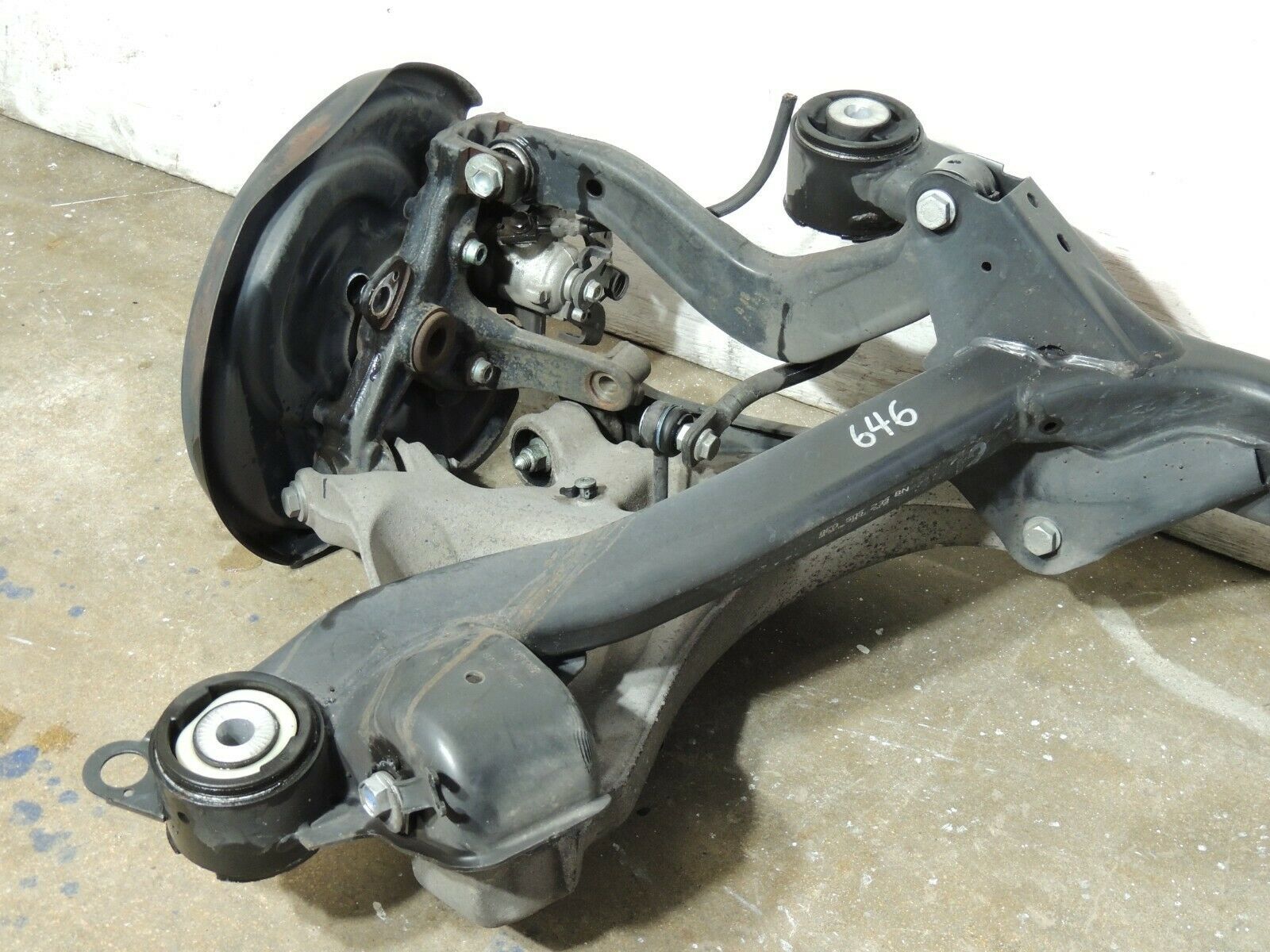 2007 B7 Audi A4 Subframe K Frame Independent Rear Suspension Assembly