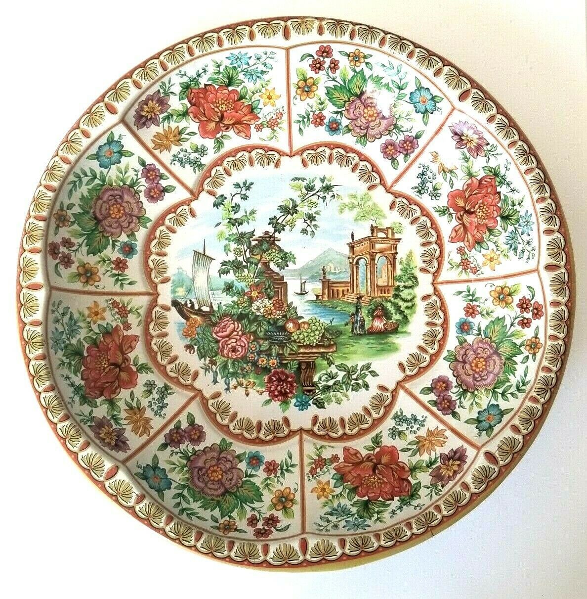 Daher decorated ware tin box