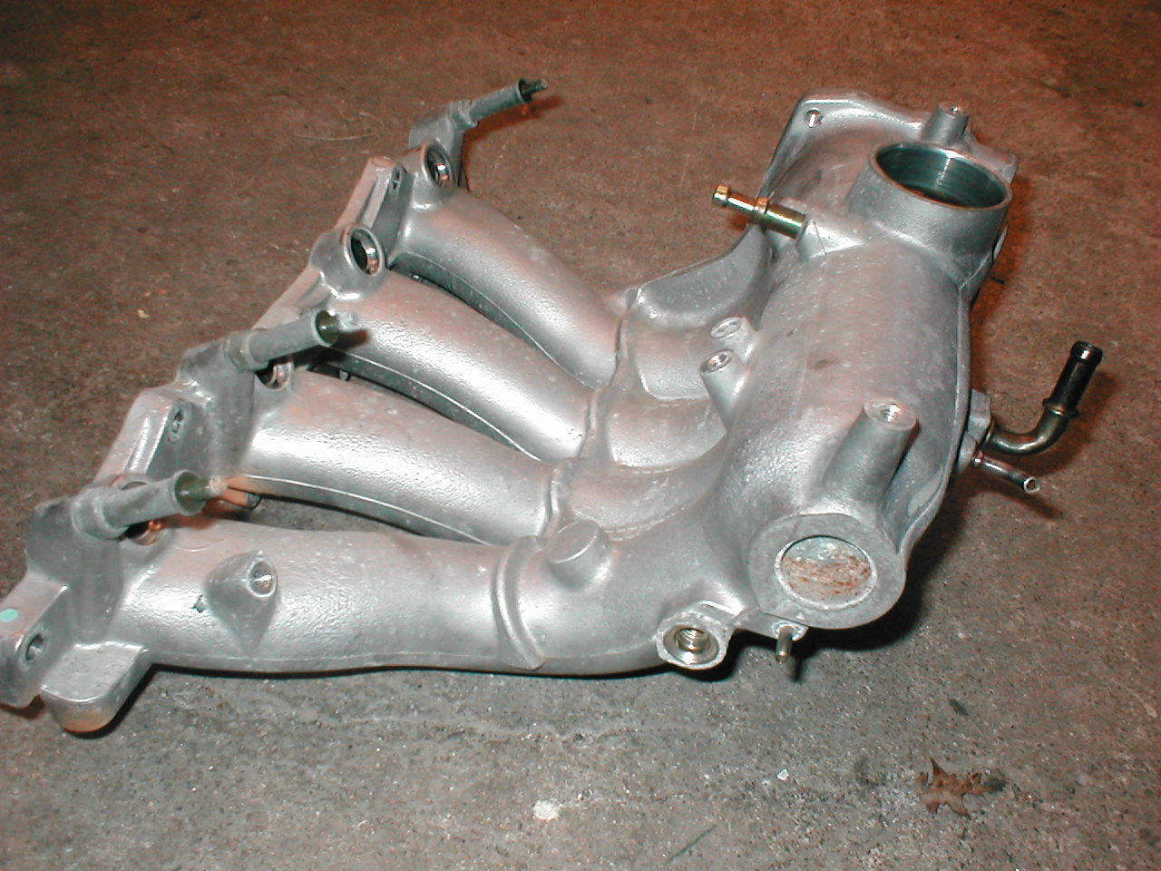 1999 2000 2001 HONDA CRV INTAKE MANIFOLD FITS CRV 2.0 ENGINE Intake Manifold