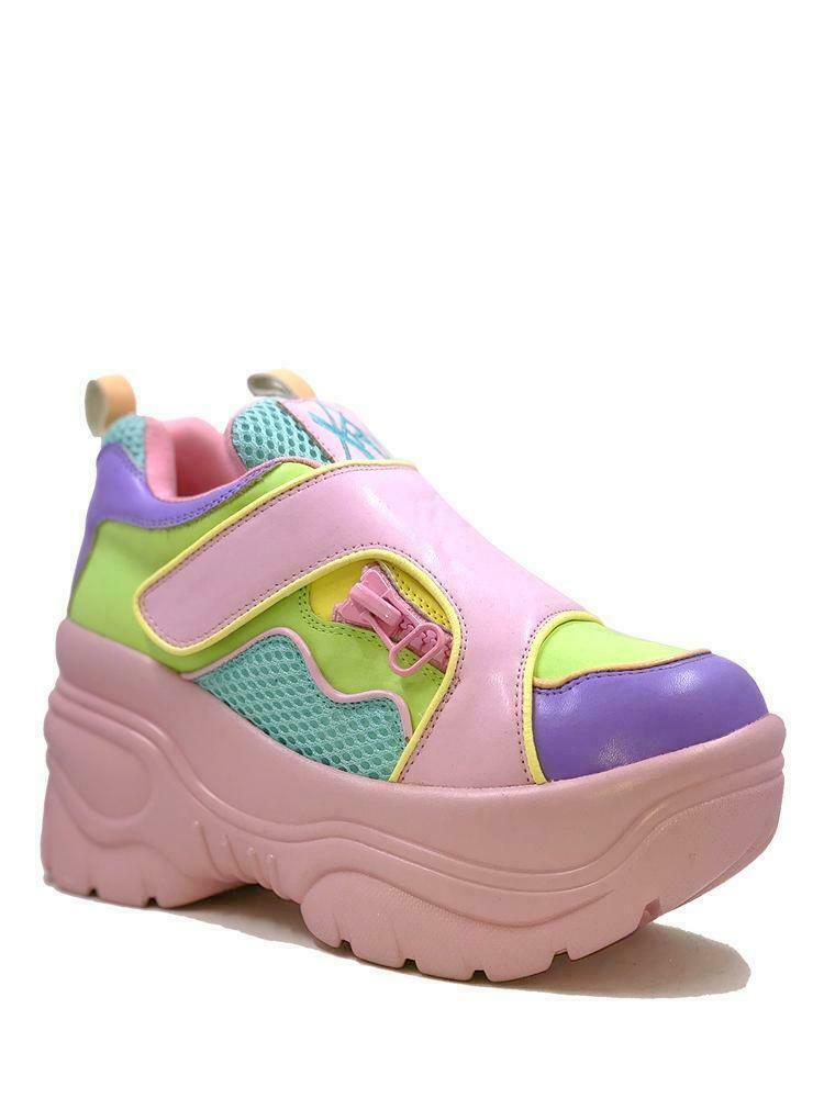 yru shoes
