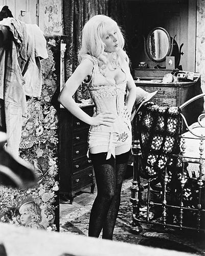 Stella Stevens 8x10 Hd Aluminum Wall Art As Hildy In The Ballad Of Cable Hogue Photographs 9551