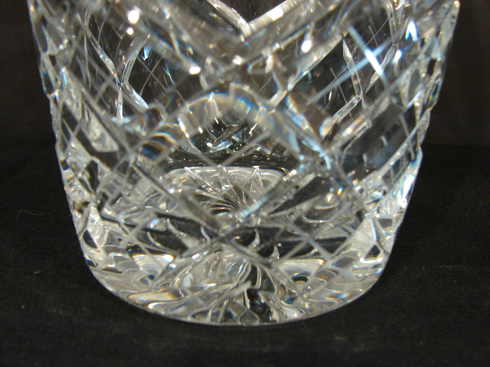 American Brilliant Period Cut Glass 9" Crystal Vase w/ Pinwheel Pattern