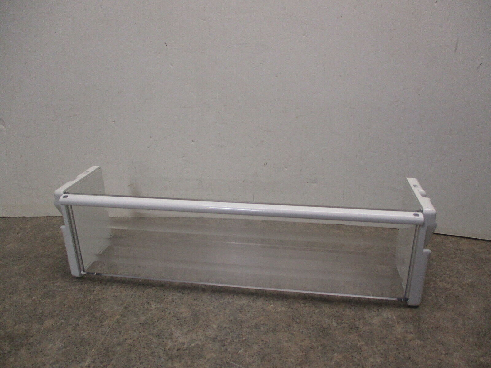 SUB ZERO REFRIGERATOR DOOR SHELF PART 3601000 Major Appliances