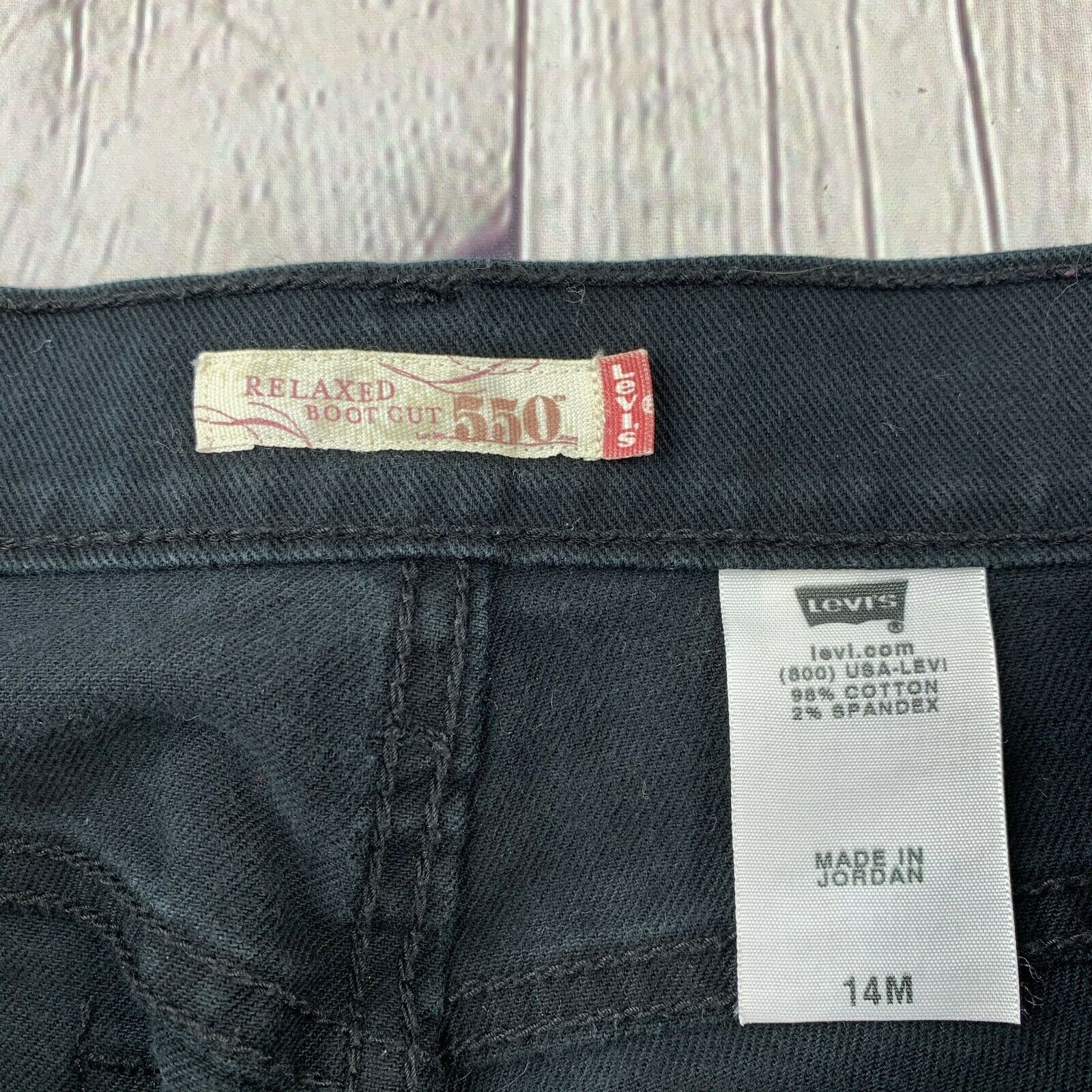 levi's relaxed boot cut 550 jeans