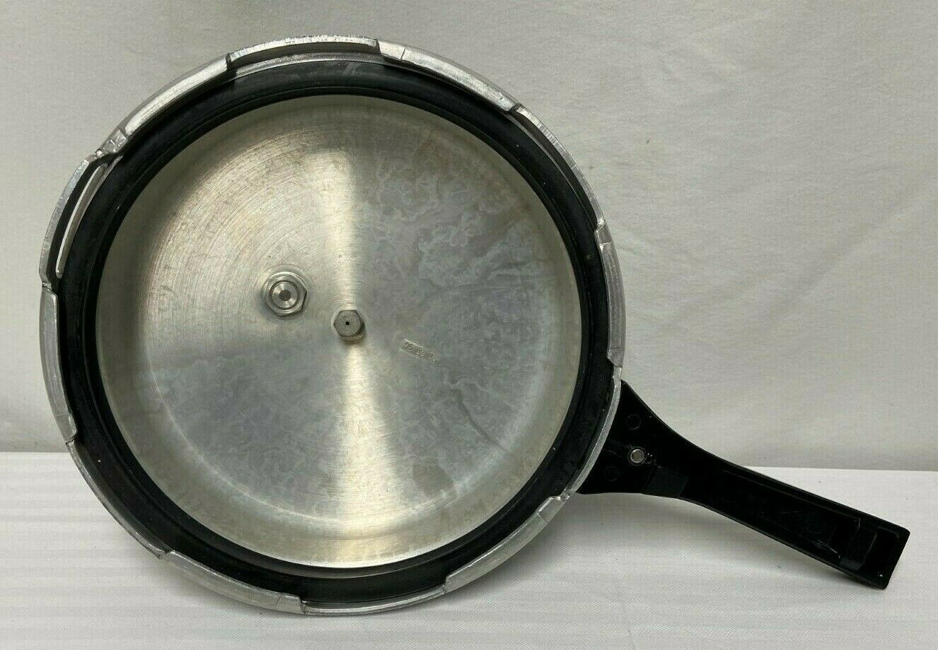 Manttra Pressure Cooker Set 3.8 And 6.5 Quart Interchangeable With Lid