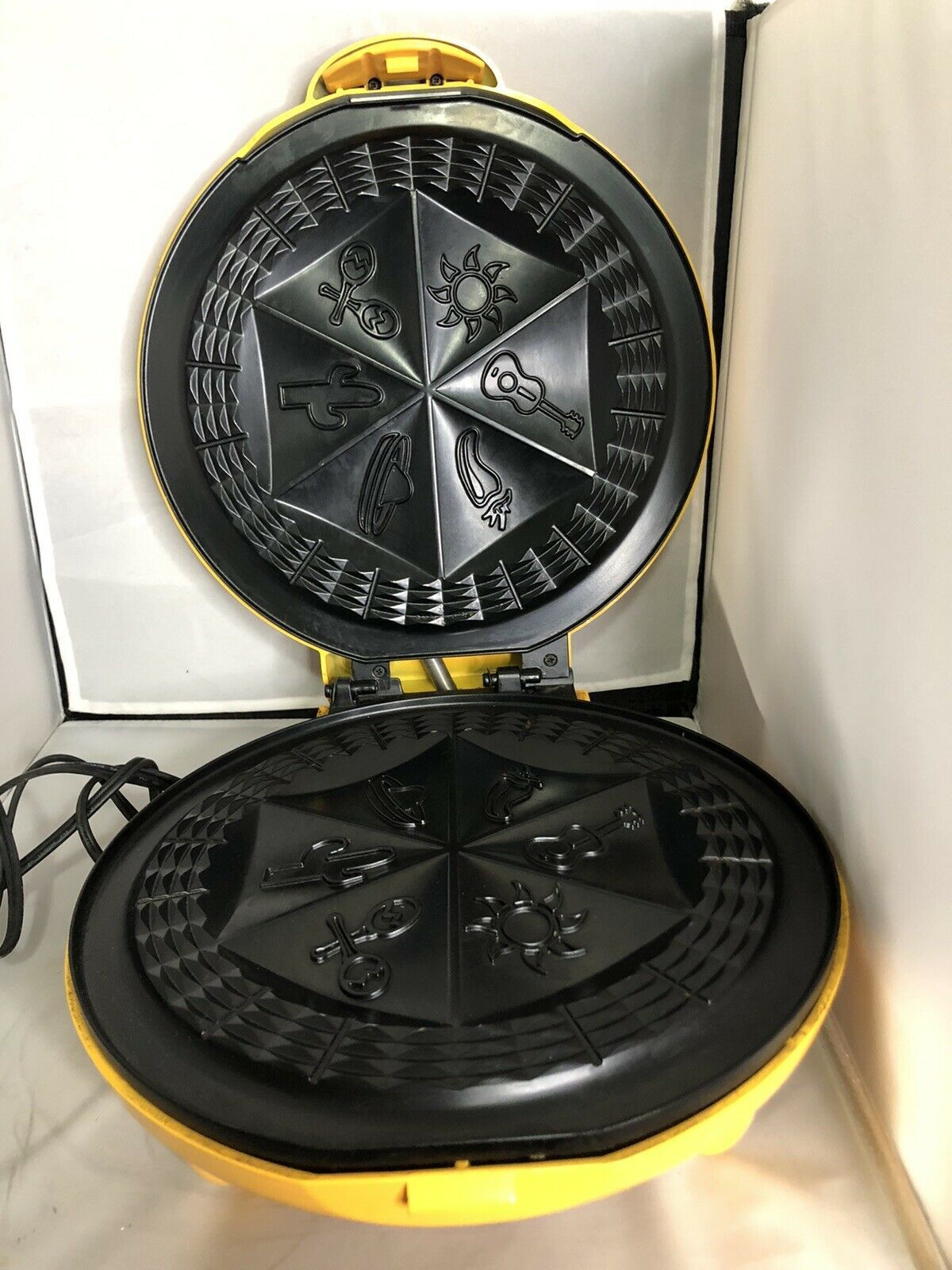 Rival QM100 Yellow Quesadilla Maker Grills & Griddles