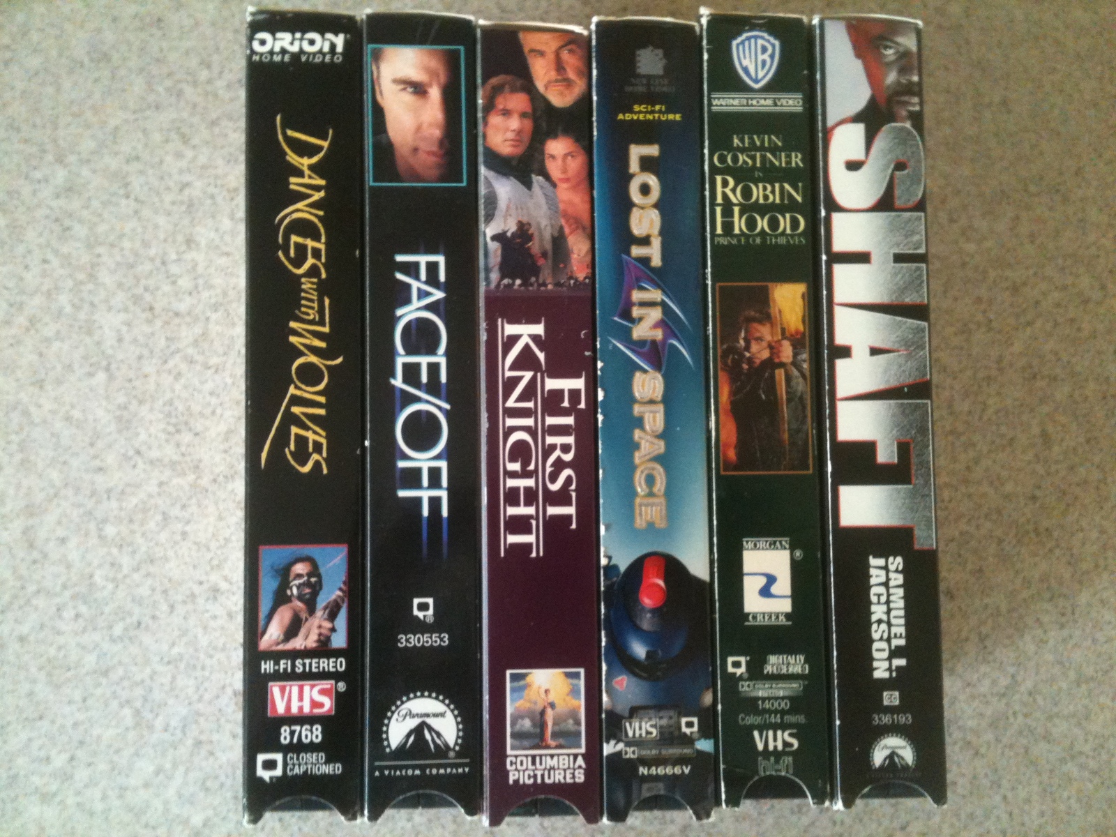 6 Action Movie VHS Lot. Face/Off, First Knight, Lost in Space, Robin Hood,  Shaft