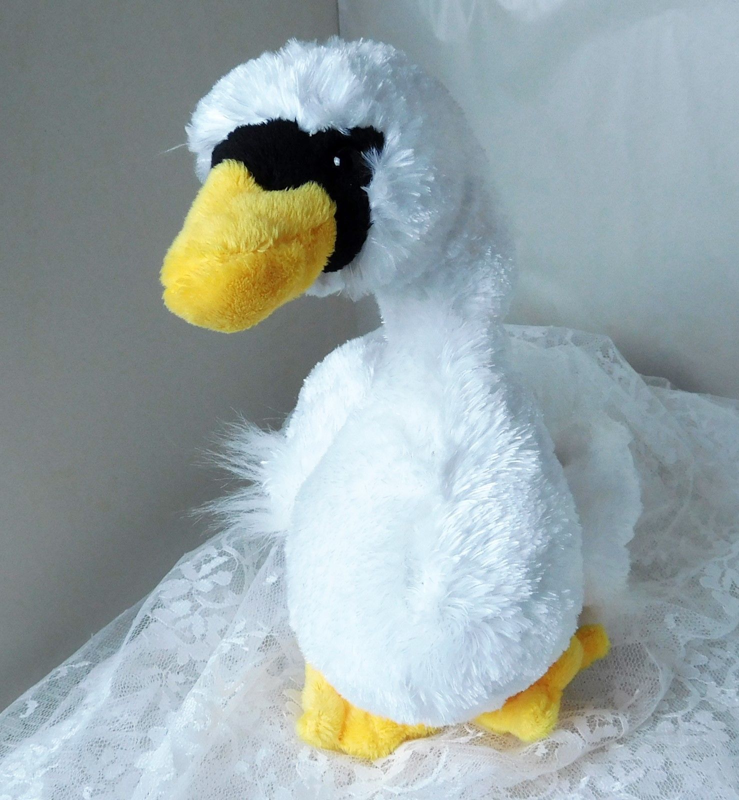 webkinz swan