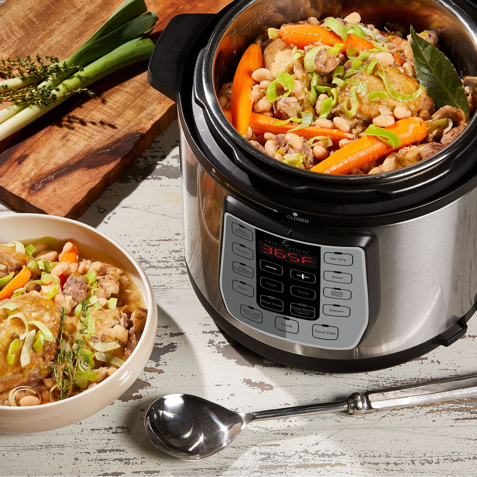 Emeril Lagasse Pressure Air Fryer Plus 6 Quart Fryers