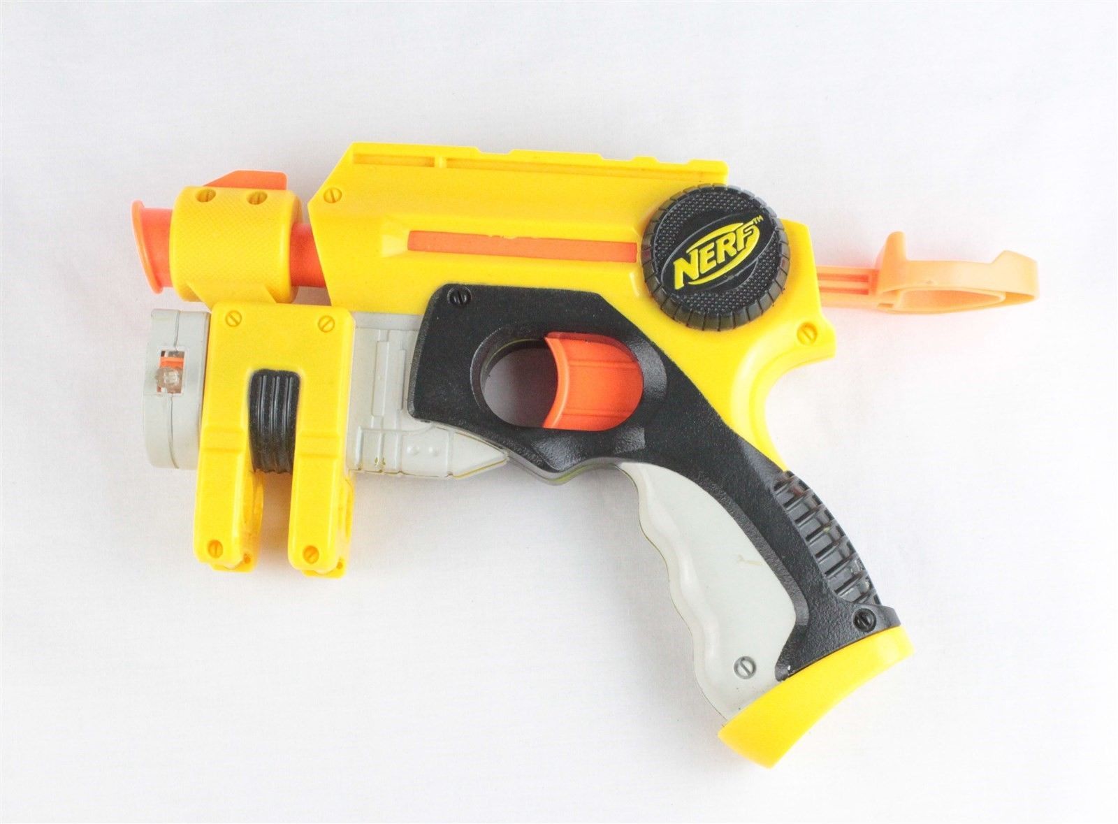 nerf gun yellow balls