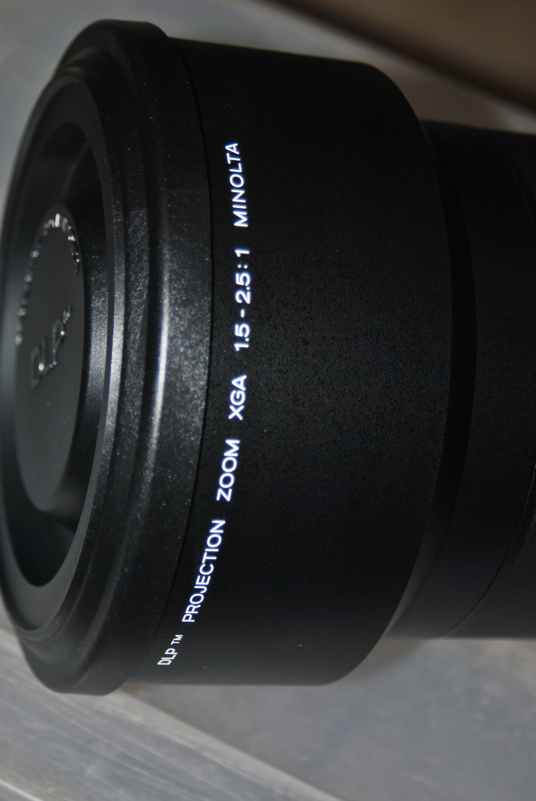 NEW Minolta DLP Projection Zoom Lens XGA pn 41615340001 (8/18) Lenses