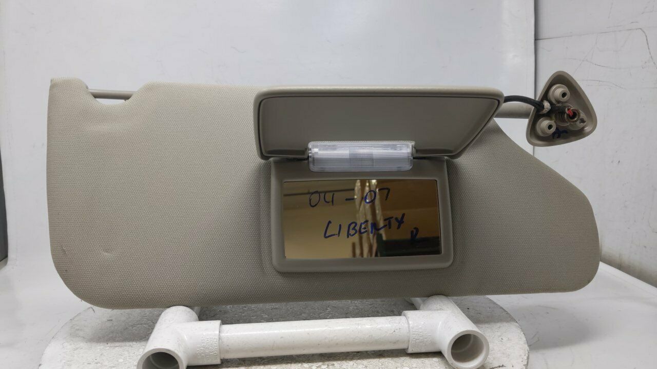 2004 Jeep Liberty Passenger Right Sun Visor Sunvisor Light Grey R9s12b16 Sun Visors