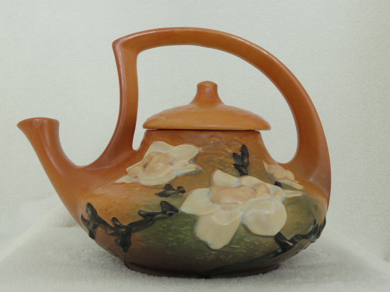 Roseville USA Brown Magnolia Tea Set With Lidded Teapot Creamer & Sugar