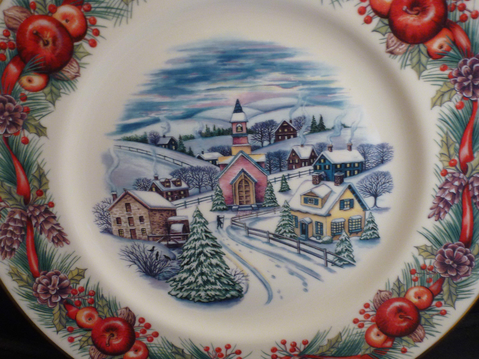 1979 Lenox Christmas Holiday Balsam Fir Tree Commemorative Annual Plate