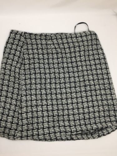 Primary image for Alympaige Women Skirt  Above Knee Regualr Fit Black White Knit Size 11/12