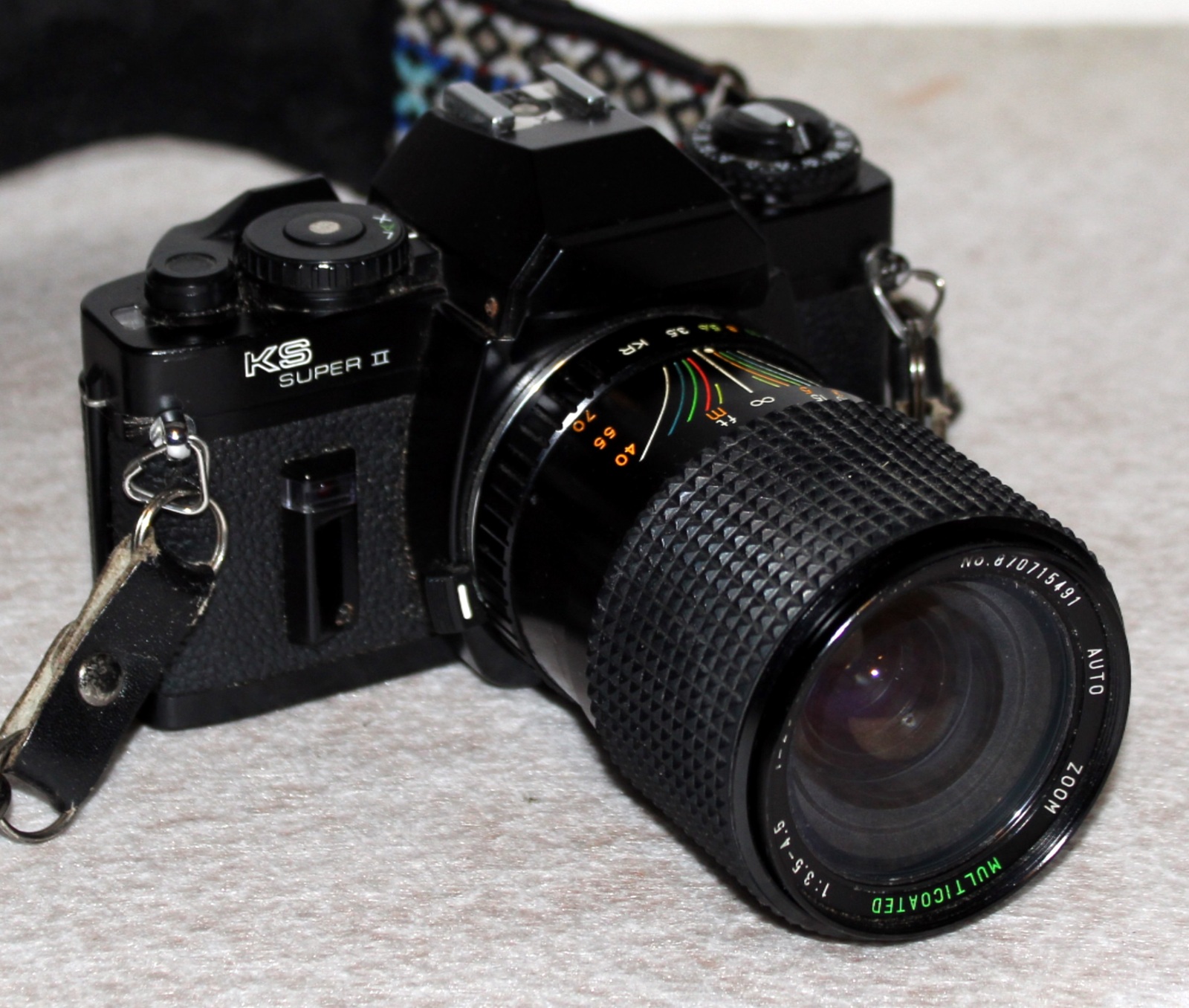 KS SUPER II FILM CAMERA with 2870 f3.54.5 MANUAL FOCUS SEARS LENS