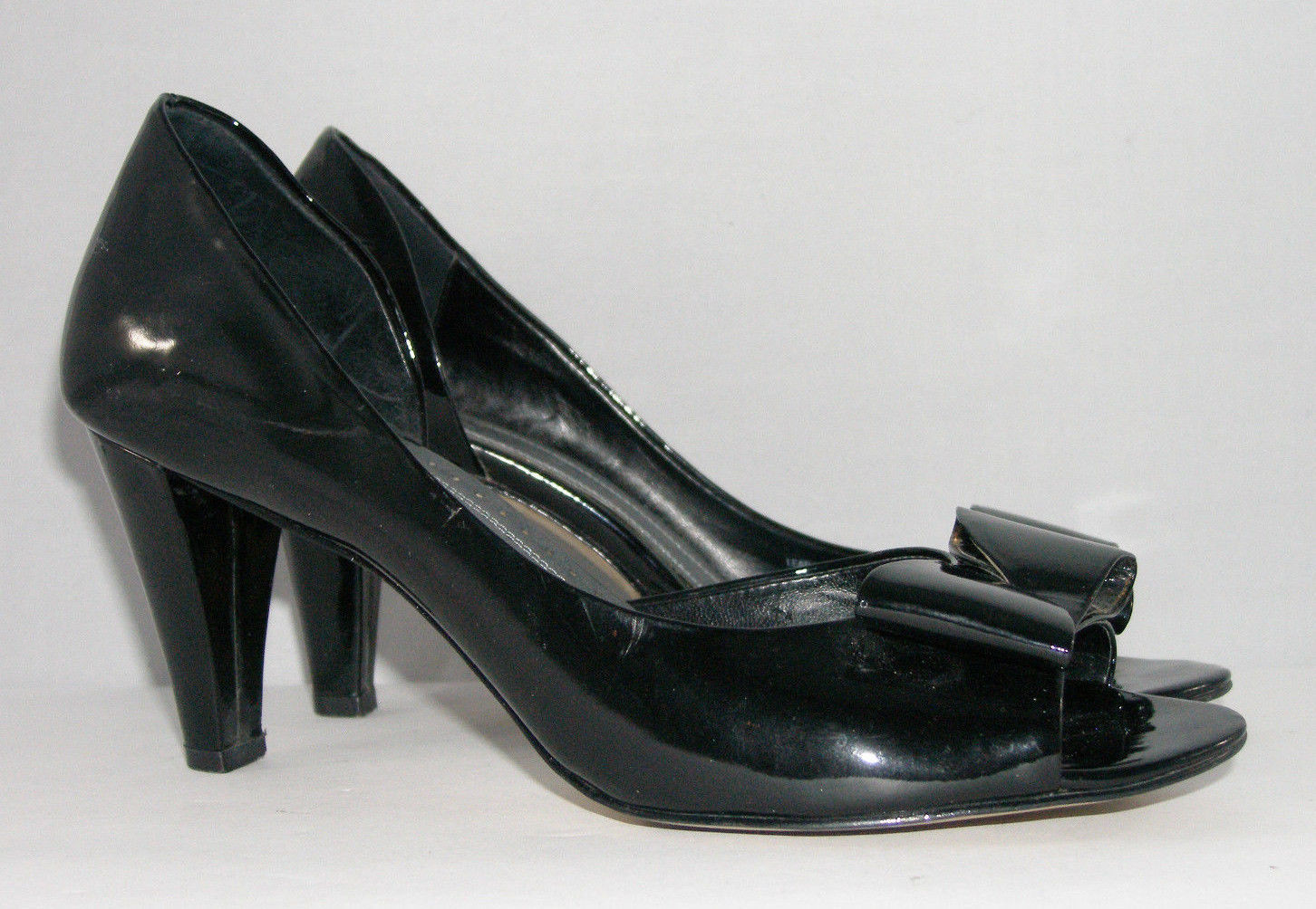 franco sarto vanity pump