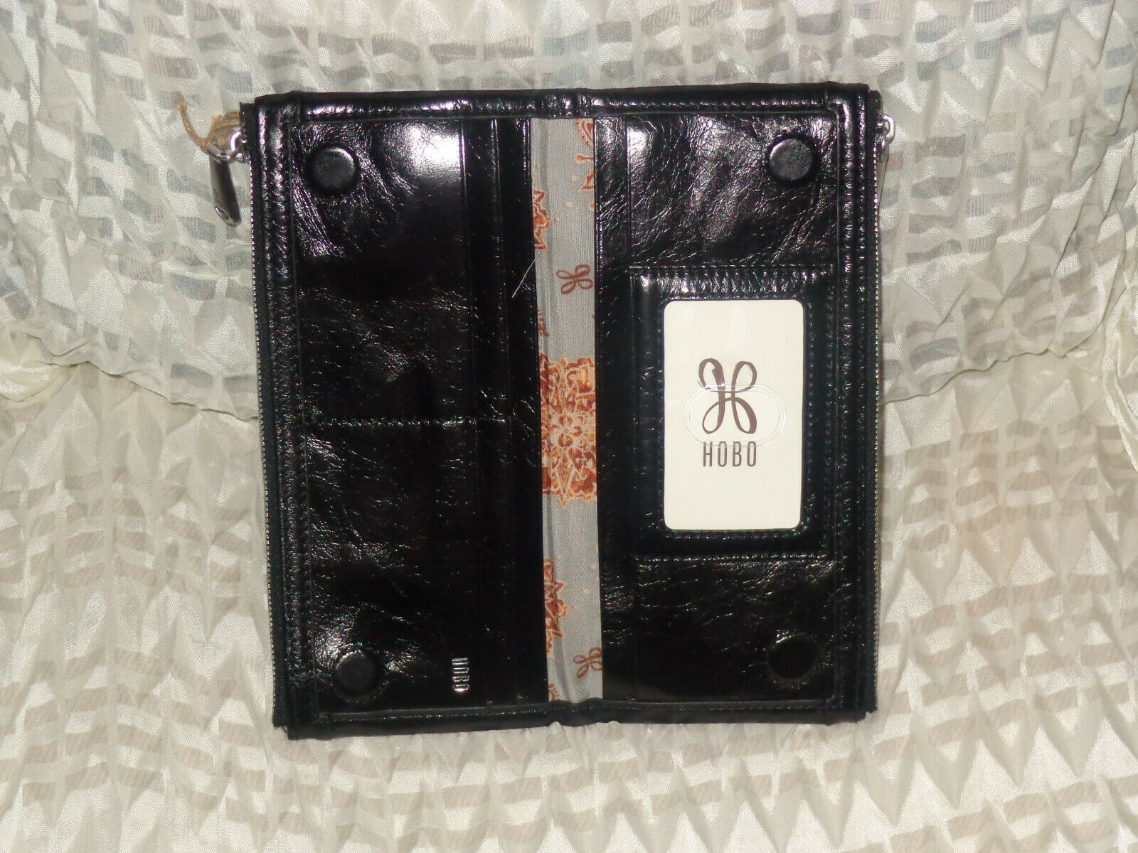 Hobo International TAYLOR Leather Wallet BLACK NWT Wallets