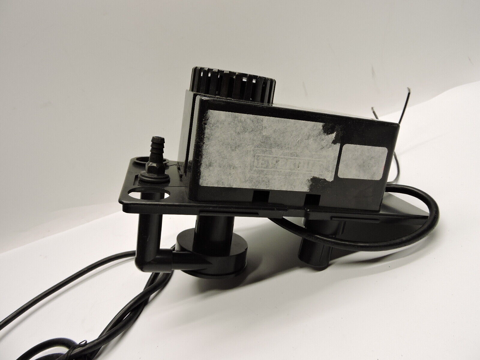 Everbilt Condensate Pump w/ safety switch 090COND16 Pumps