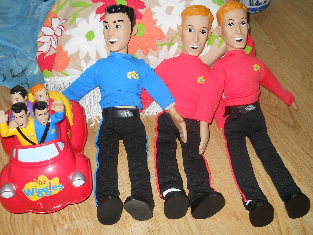 The Wiggles Puppets Murray Doll