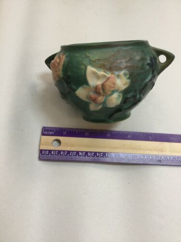 Roseville Pottery Magnolia Vase 6653 Usa And 50 Similar Items