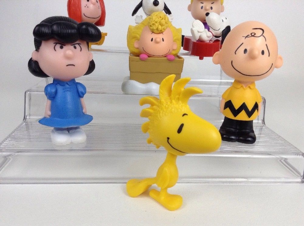 charlie brown toys