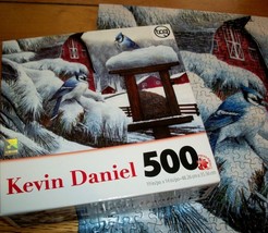 Jigsaw Puzzle 500 Pieces Winter Blue Jay Birds Feeder Barn Snow Scene Co... - $12.86