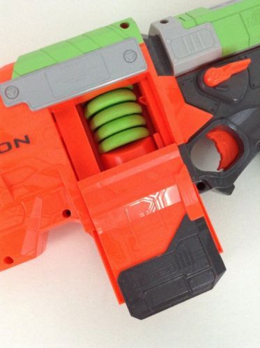 Nerf Vortex Vigilon Disc Launcher Gun with 5 Discs Hasbro 2010 Toy ...