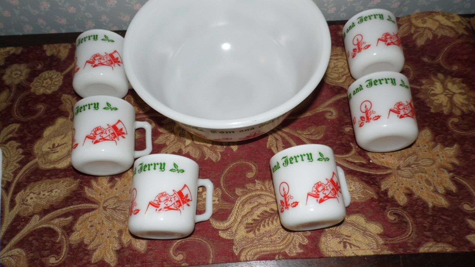 VINTAGE HAZEL ATLAS TOM AND JERRY PUNCH BOWL WITH CUPS SET 6 CUPS AND