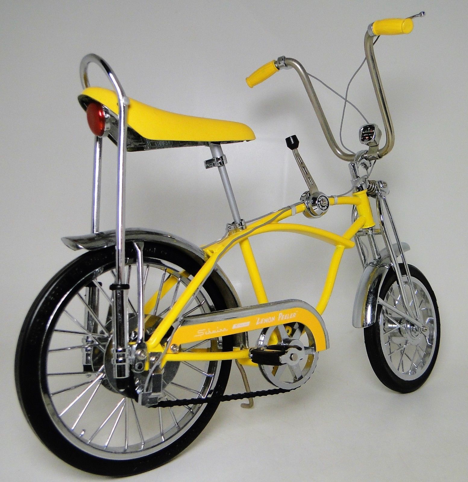 Schwinn 1 Vintage Bicycle Bike 1960s Antique Classic Cycle Metal READ DESCRIPTI Vintage Bicycles