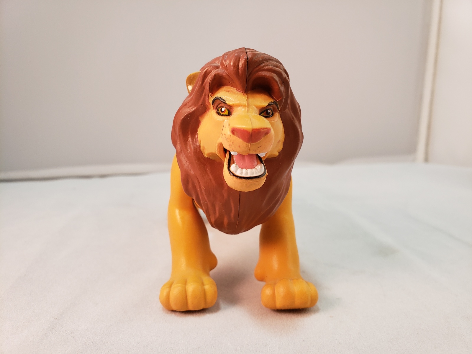 lion king icing figures