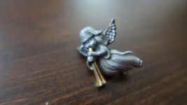 Vintage 3cm Angel Lapel Pin Pewter - $14.84