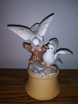 Vintage Schmid Porcelain Dove Pair Music Box "Born Free" - $11.29