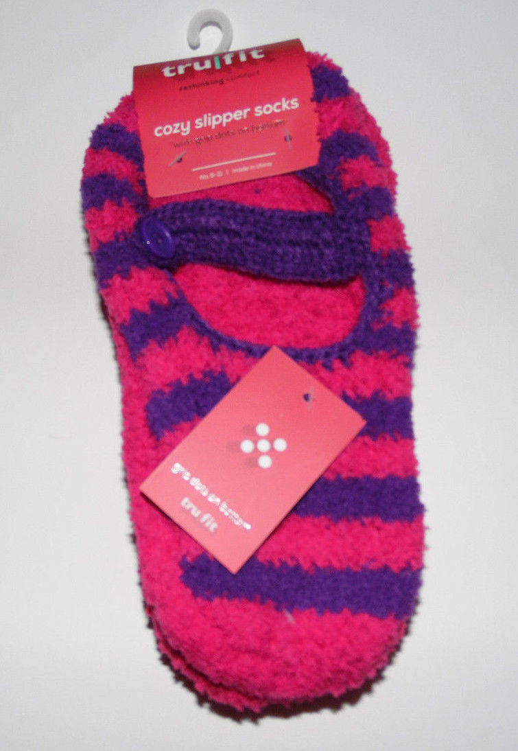 TruFit Womens Slipper Socks Fits 911 NWT Grip Dots on Bottom Slippers