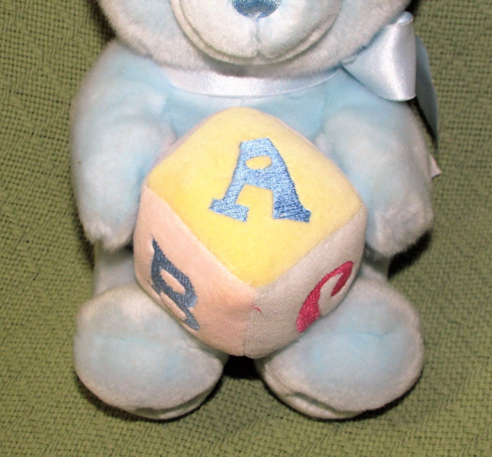 aurora the teddy b pack