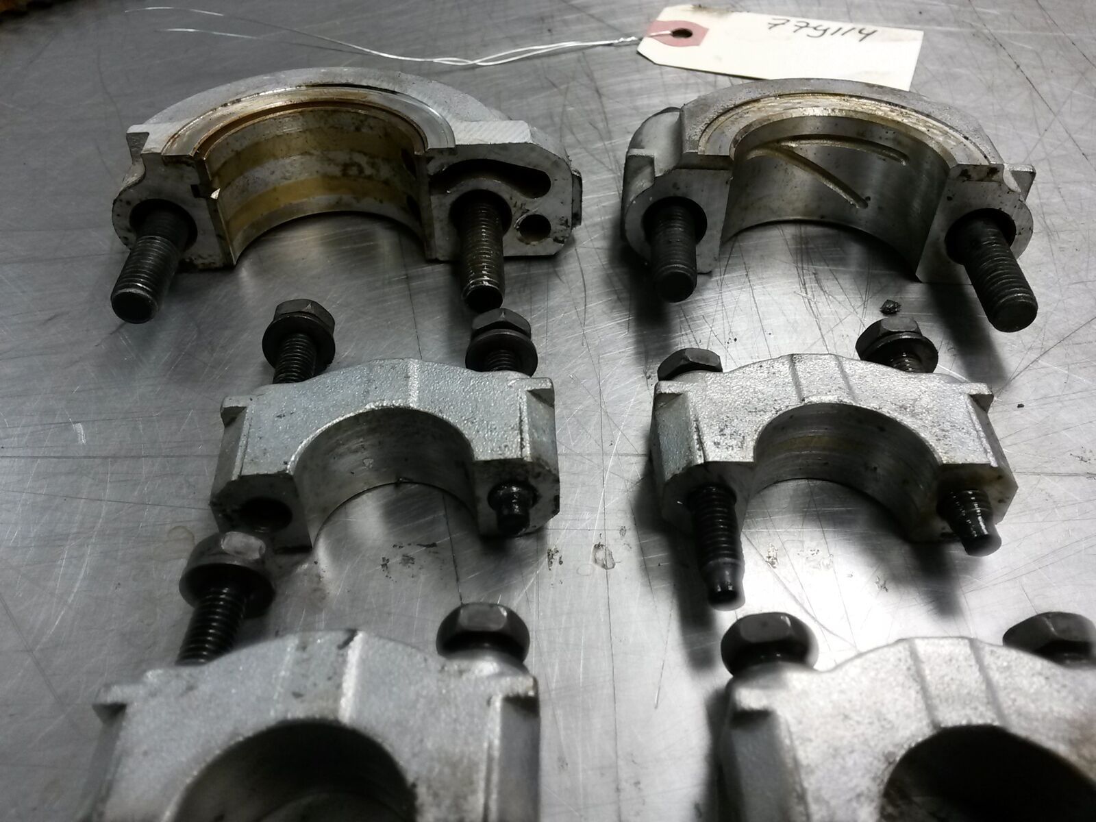 77Y114 Camshaft Bearing Caps 2008 Toyota Camry 2.4 Cylinder Heads & Parts