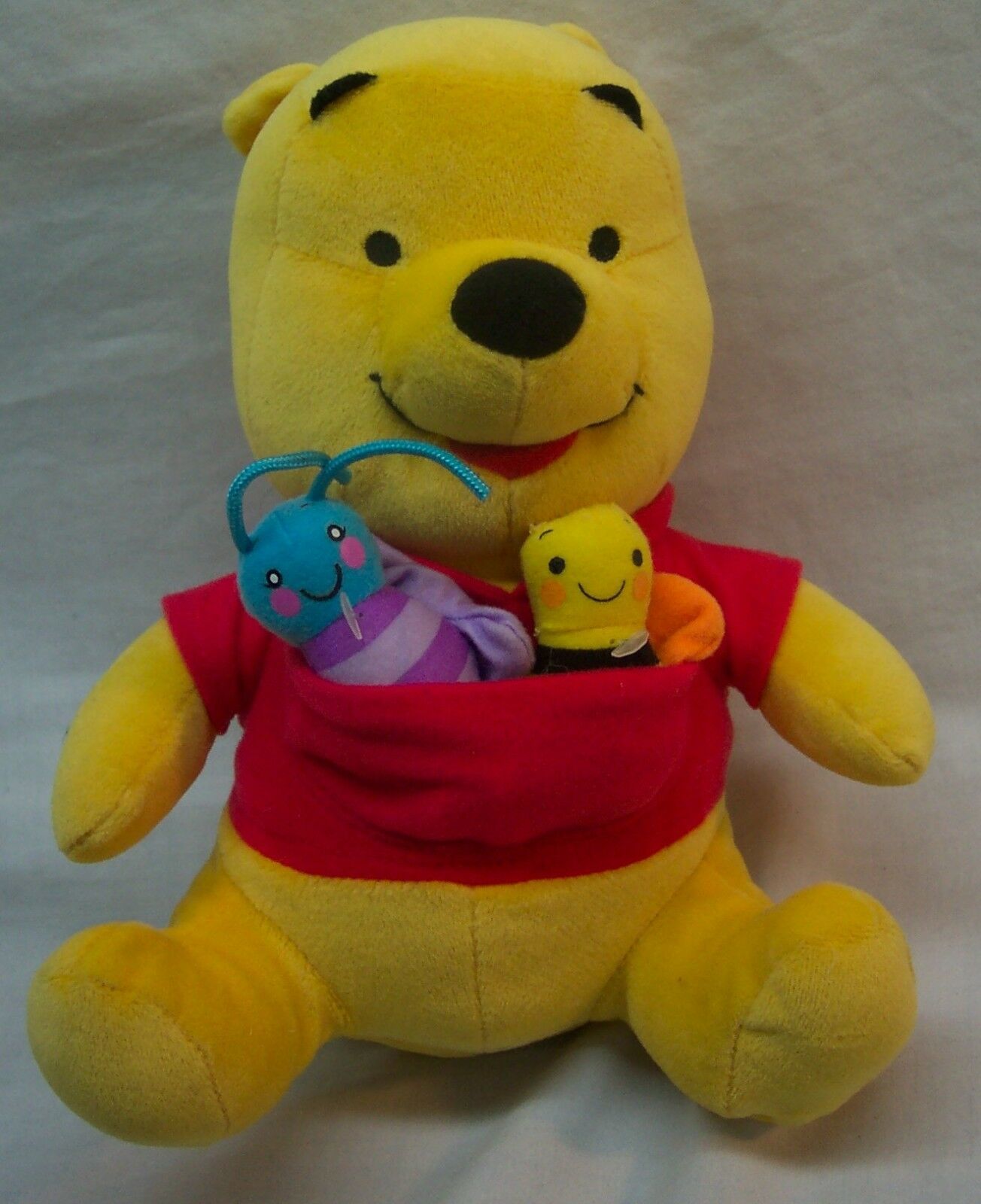 Fisher-Price BABY SINGING WINNIE THE POOH BEAR W/ BUGS 8