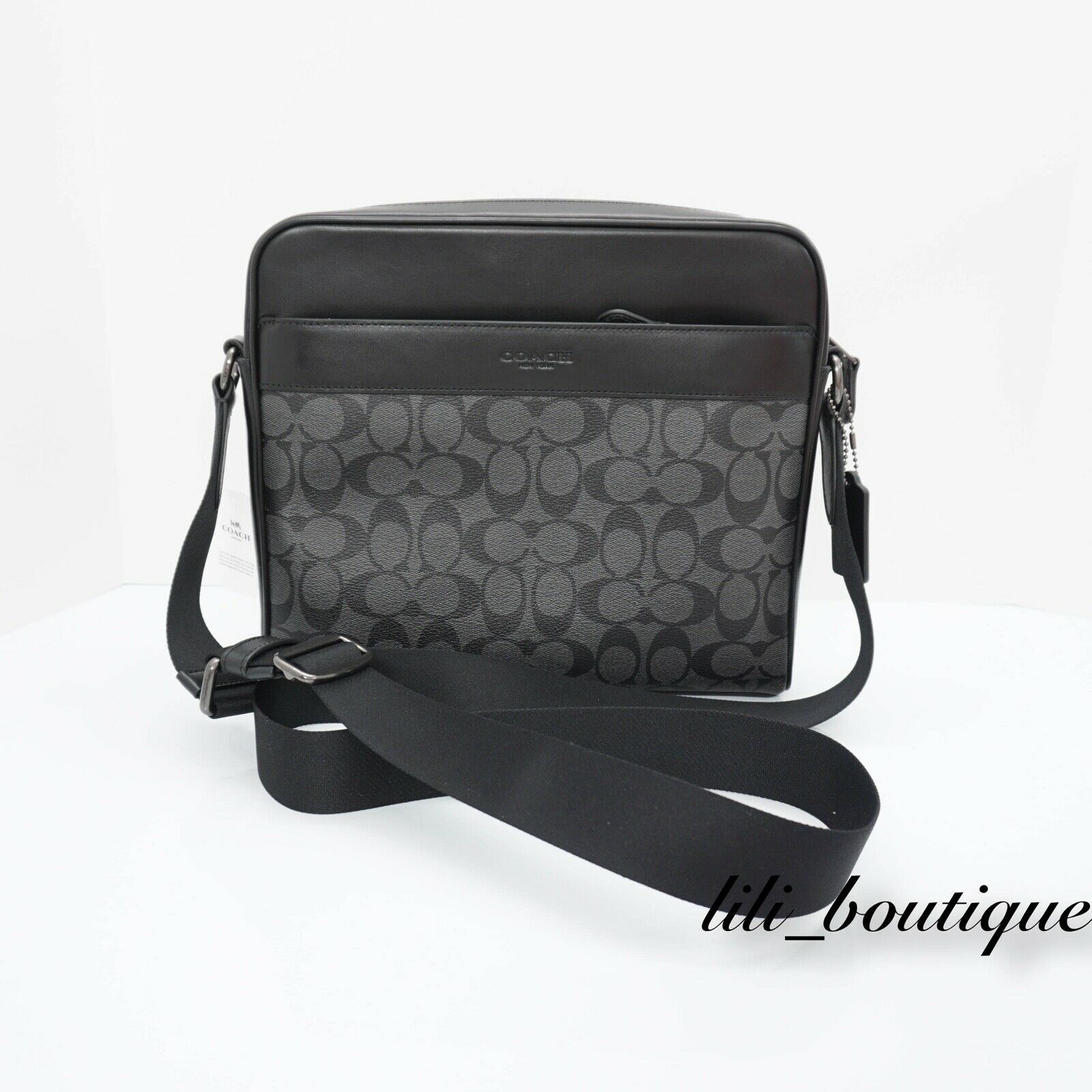 Bigcardesigns Travel Wallet Akita Passport Wallet Multiple Zipper Around Card Cash Storage Purse