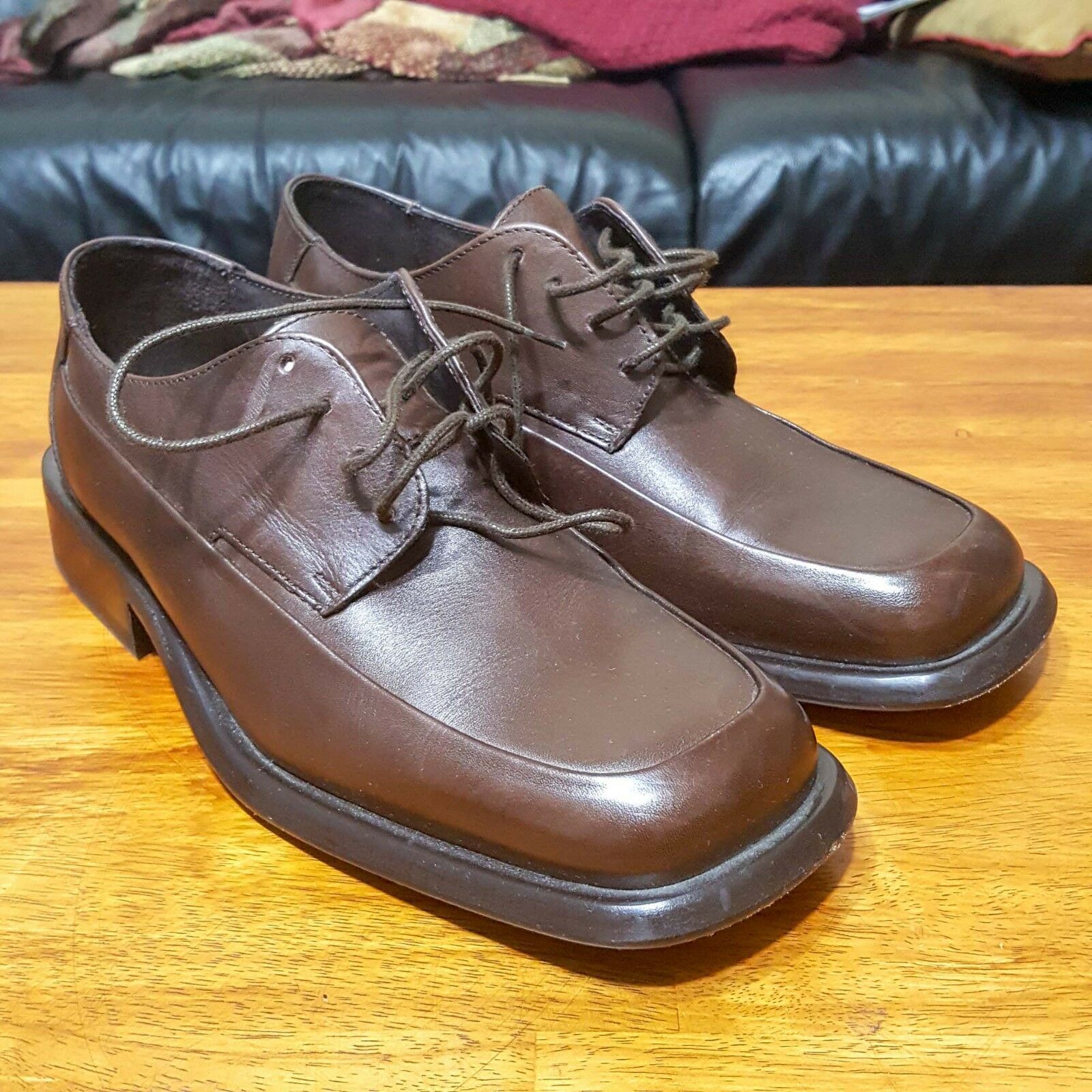 moc toe dress shoes
