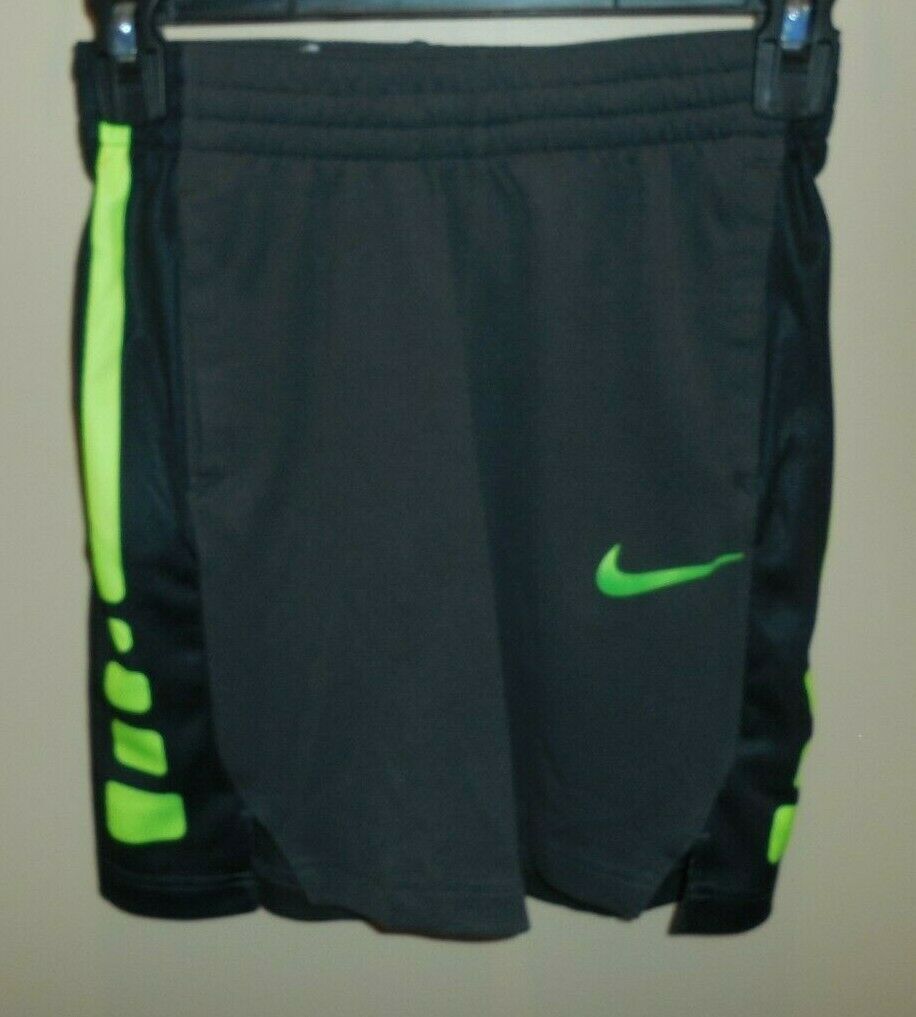 nike small boy size
