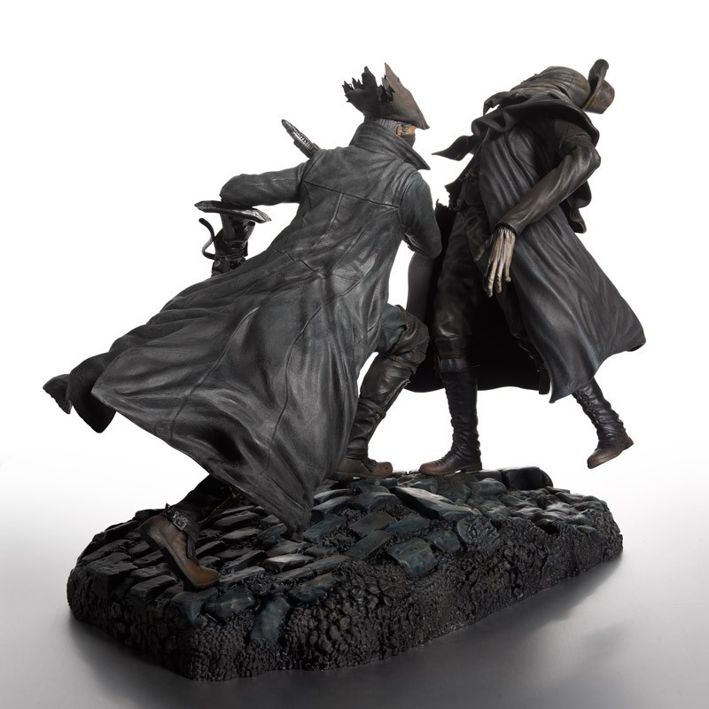 bloodborne the hunter statue