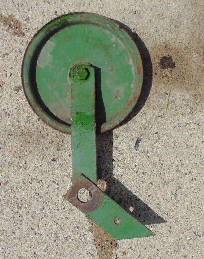 John Deere 112 Garden tractor 110 Secondary Drive Belt Flat Pulley