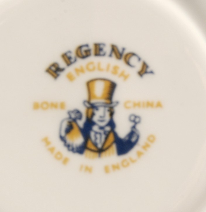 regency-orphan-saucer-bone-china-made-in-england-cup-saucers