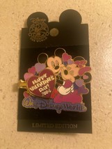 Disney Pin Valentine&#39;s Day 2004 with Mickey and Minnie - LE - $12.34