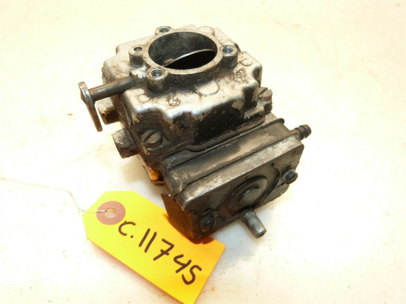 CASE/Ingersoll 446 448 226 Tractor Onan B43M 16hp Engine Carburetor