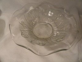 Iris &amp; Herringbone  Ruffled Salad  Bowl Crystal 9.5&quot; Mint Depression Glass - $15.99