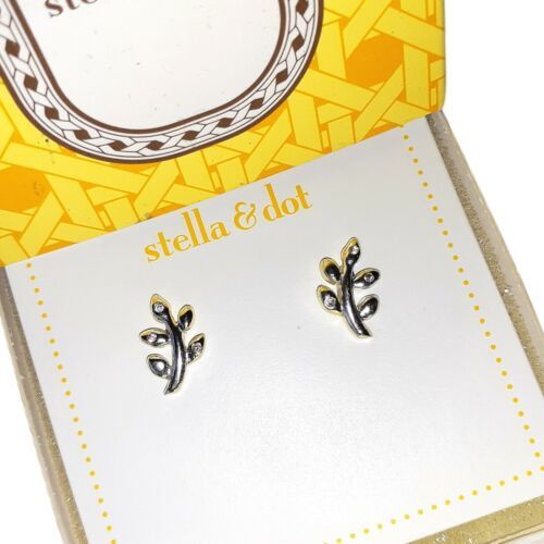 Laurel Leaves Silver Stud Earrings Small Minimalistic Stella & Dot - $18.81