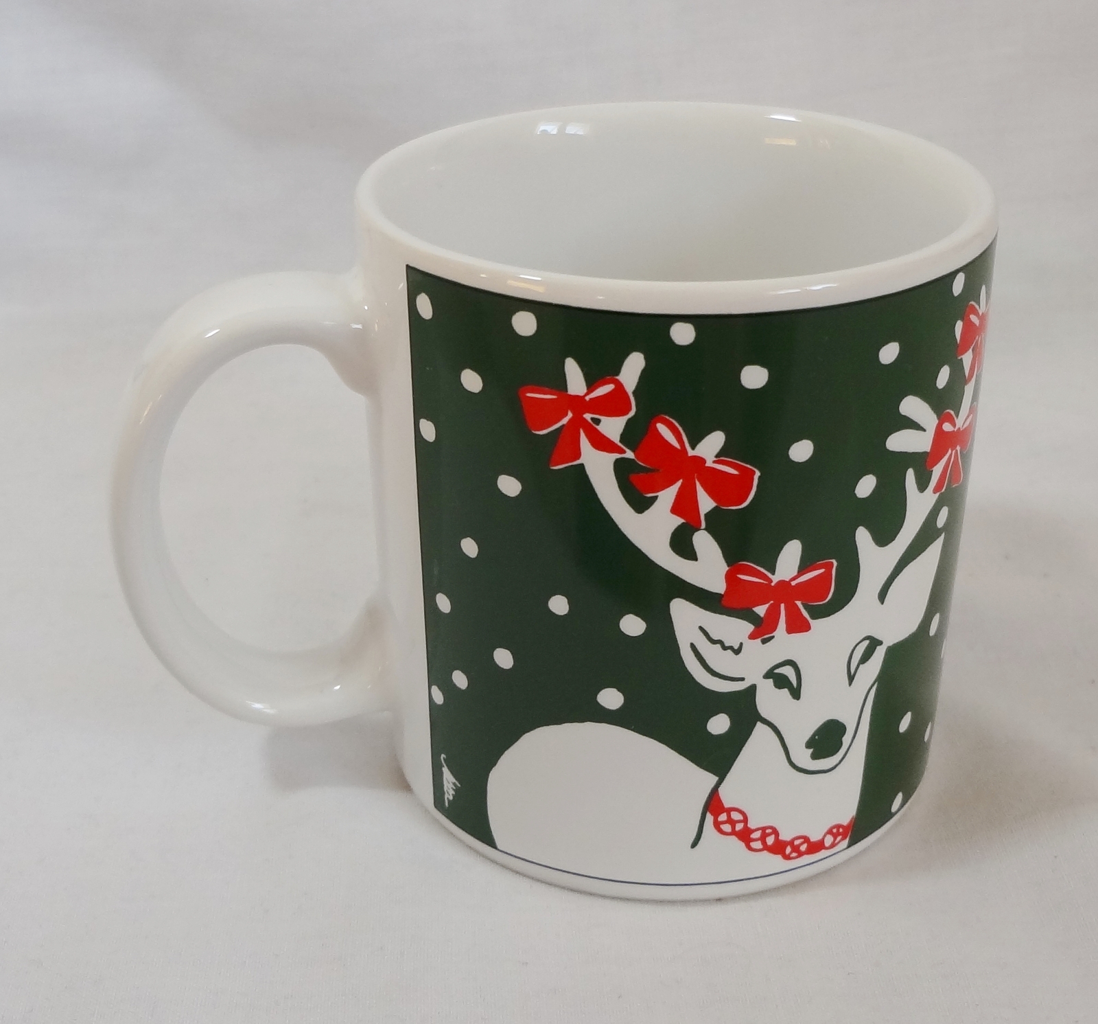 Christmas Reindeer with Bows 10 oz Coffee Mug Cup - Decorative Collectibles