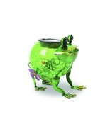 Frog Statue with Solar Light (me) m12 - $148.49
